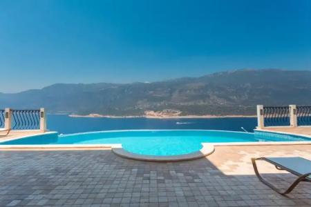 Hillcity - Adults Only - 72