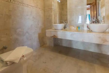 Hillcity - Adults Only - 92