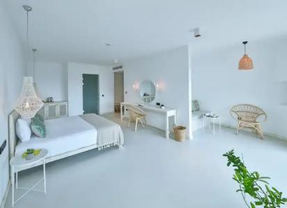 Carruba Boutique - 104