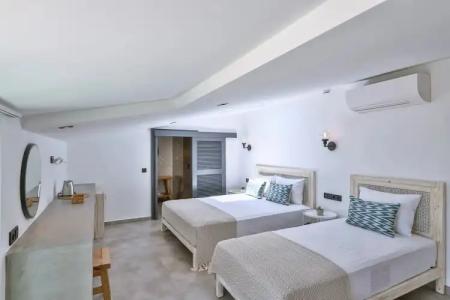 Carruba Boutique - 97