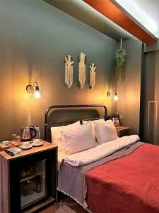 Sunset Boutique - 54