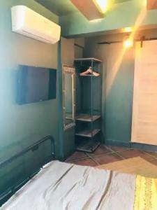 Sunset Boutique - 47