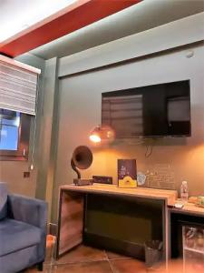 Sunset Boutique - 68