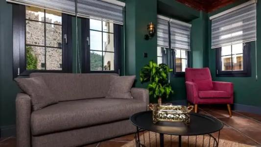 Sunset Boutique - 124