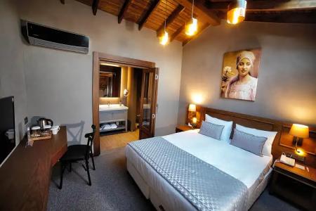 Triada Büyükada - 84