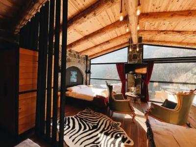 YESSİ BUNGALOV - 19
