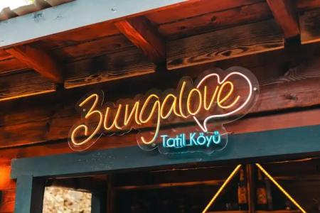 YESSİ BUNGALOV