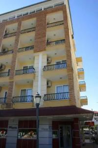 Kleopatra Saray - 21