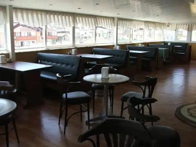 Kleopatra Saray - 12