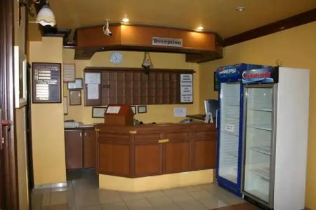 Kleopatra Saray - 13