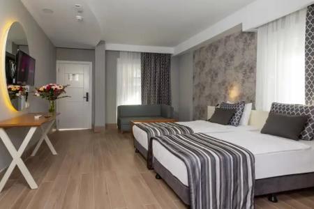 Greenwood Suites Resort - 61