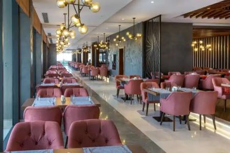 Greenwood Suites Resort - 6