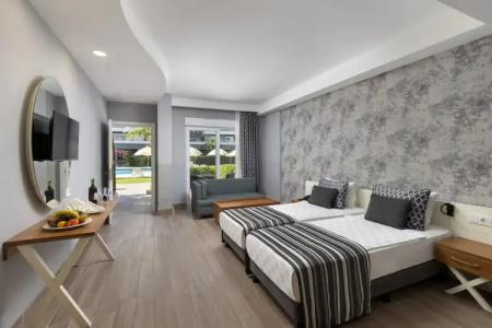 Greenwood Suites Resort - 60