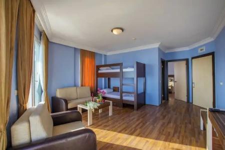 Hawaii Suite Beach - 63