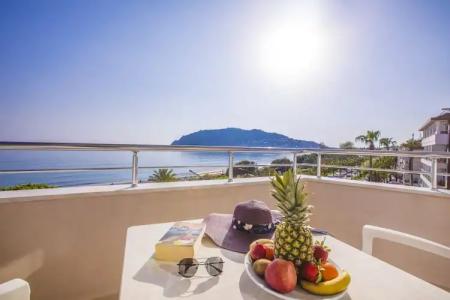 Hawaii Suite Beach - 66