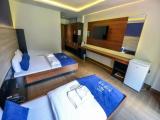 Economy Triple room