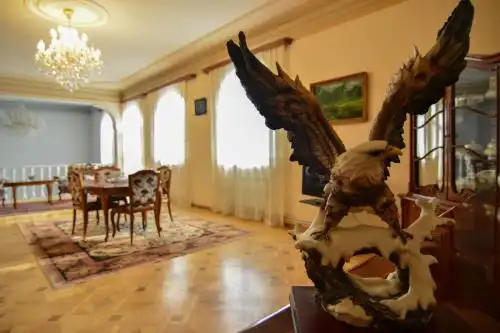 Grand Villa & VIP Tours - 30