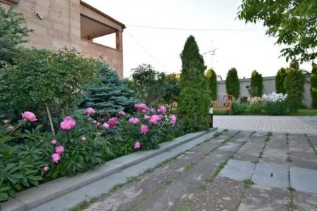 Villa in Nork - 95