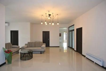 Villa in Nork - 10