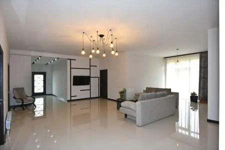Villa in Nork - 36