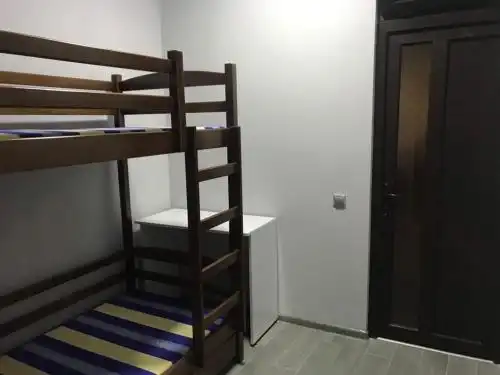 Globus hostel &Tours - 1