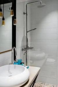 Ris Dalma Collection - 110