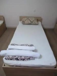 Rest Guest House - 89