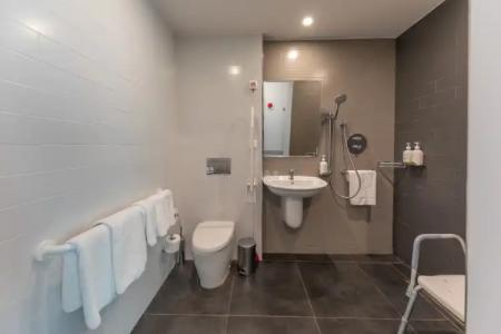 Holiday Inn Express - 61