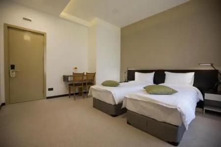 AnnaBella Boutique - 28