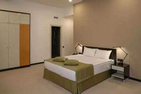 AnnaBella Boutique - 1