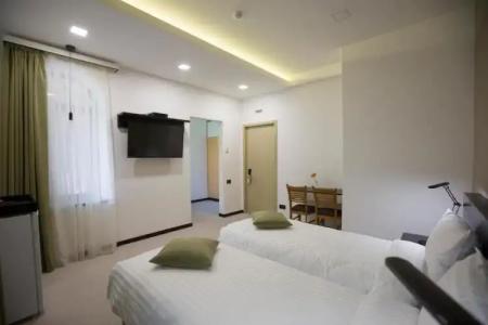 AnnaBella Boutique - 3