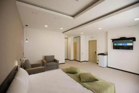 AnnaBella Boutique - 45