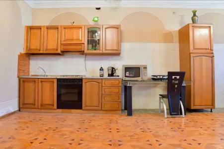 Goldway Hostel And - 18