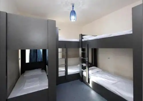 Oh La La Hostel and Tours - 7