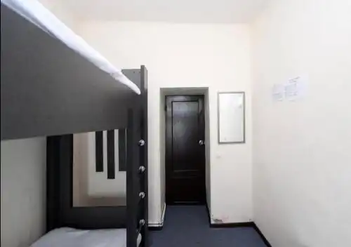 Oh La La Hostel and Tours - 4