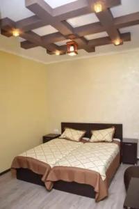 GuestHouse Crown of - 25