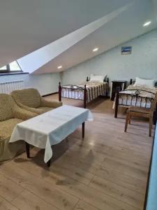 Edema B&B Guest House - 8