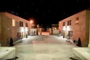 Royal Palace Hotel, Vanadzor