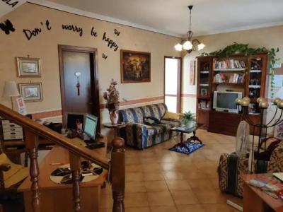 Hillary House - 17