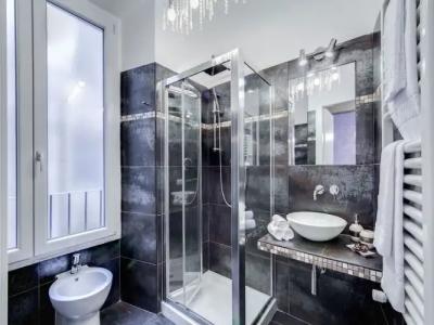 B&B Colosseo Panoramic Rooms - 20