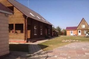 Postoyalyy dvor Hotel, Yarovoye