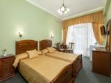 Standard Double room with park view