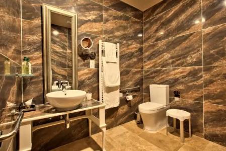 Julina Boutique Living - 9