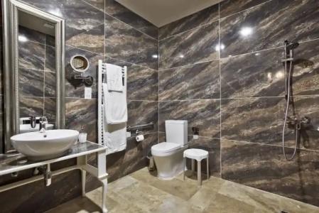 Julina Boutique Living - 8