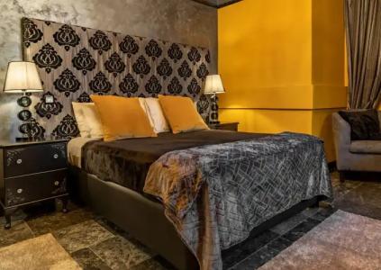 Julina Boutique Living - 6