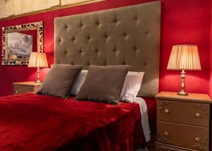 Julina Boutique Living - 5