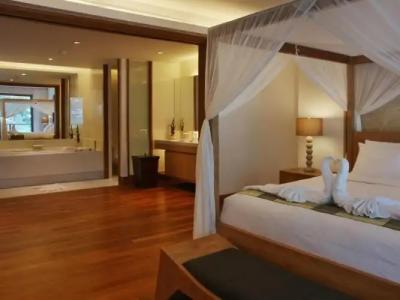 Pearl of Naithon - 100