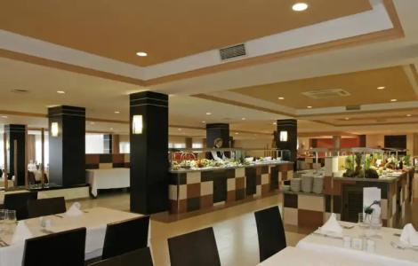 Riu Palace La Mola - 12