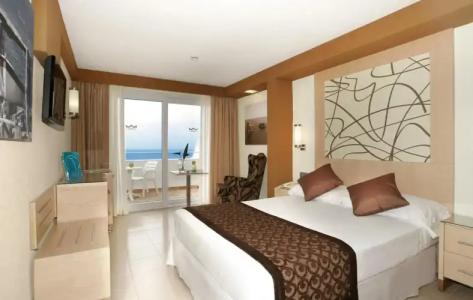 Riu Palace La Mola - 41