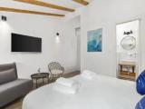 Deluxe room with sea view